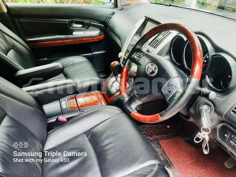 Big with watermark toyota harrier magway allanmyo 4963