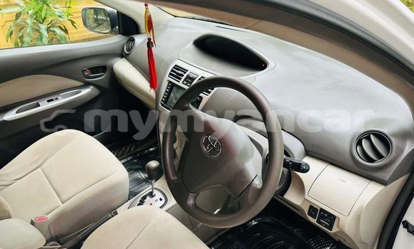 Buy Used Lexus GS White Car in Bogale in Ayeyarwady Buy Used Lexus GS White Car in Bogale in Ayeyarwady