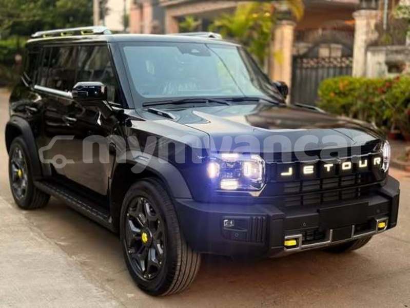 Big with watermark toyota camry japan rakhine arakan 4974