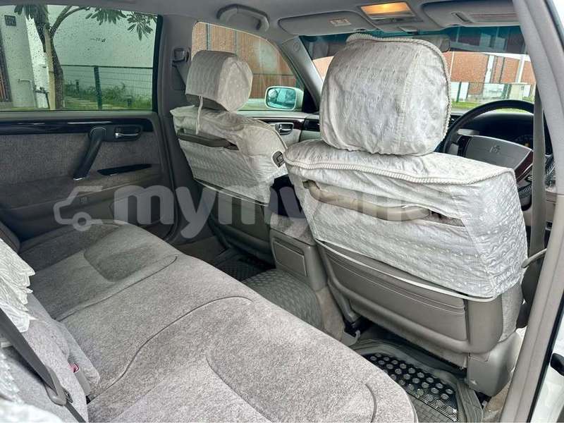 Big with watermark toyota crown bago nyaunglebin 5017