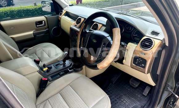 Buy Used Land Rover Discovery Black Car in Nyaunglebin in Bago Buy Used Land Rover Discovery Black Car in Nyaunglebin in Bago