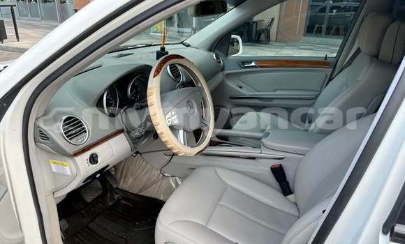 Buy Used Mercedes-Benz GL–Class White Car in Bago in Bago Buy Used Mercedes-Benz GL–Class White Car in Bago in Bago