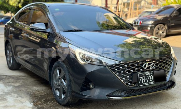 Buy Used Hyundai Accent Black Car in Bogale in Ayeyarwady