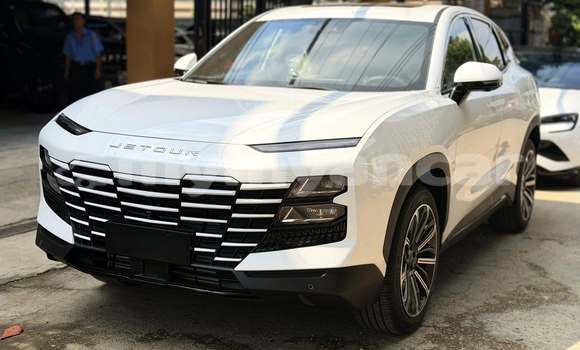 Buy Used Daihatsu Bee White Car in Chauk in Magway Buy Used Daihatsu Bee White Car in Chauk in Magway