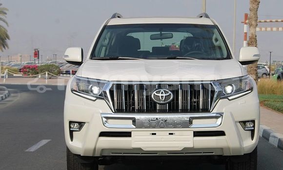 Buy Used Toyota Land Cruiser Prado White Car in Bogale in Ayeyarwady Buy Used Toyota Land Cruiser Prado White Car in Bogale in Ayeyarwady