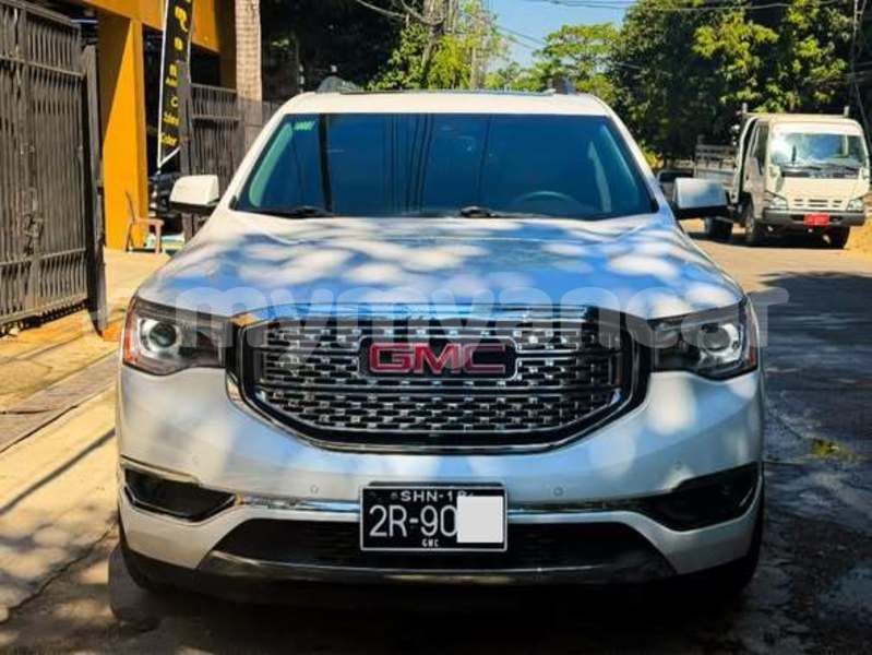 Big with watermark gmc acadia kachin banmo 5076