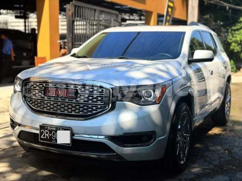 Big with watermark gmc acadia kachin banmo 5076