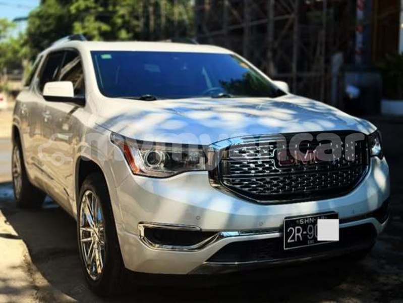 Big with watermark gmc acadia kachin banmo 5076