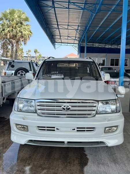 Big with watermark mitsubishi outlander magway chauk 5080