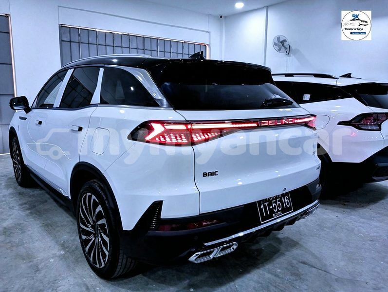 Big with watermark toyota blade kachin banmo 5092