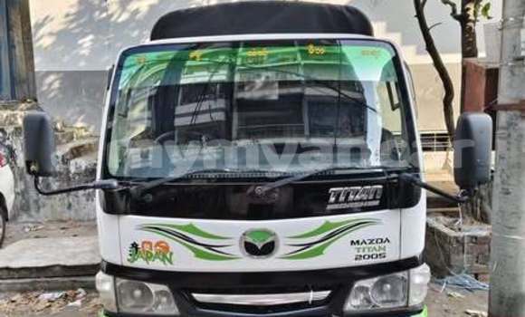 Buy Used Mazda Tribute Other Car in Yangon in Yangon