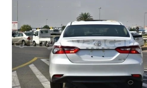 Buy Used Toyota Camry White Car in Dawei in Tanintharyi Buy Used Toyota Camry White Car in Dawei in Tanintharyi