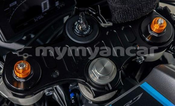 အသုံးပြုခံ့ Yamaha YZF Black စက်ဘီး Yangon Yangon အသုံးပြုခံ့ Yamaha YZF Black စက်ဘီး Yangon Yangon