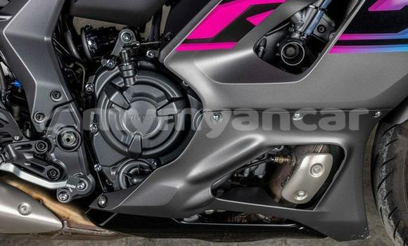 အသုံးပြုခံ့ Yamaha YZF Black စက်ဘီး Yangon Yangon အသုံးပြုခံ့ Yamaha YZF Black စက်ဘီး Yangon Yangon
