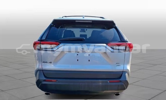 Buy Used Toyota RAV4 Silver Car in Dawei in Tanintharyi Buy Used Toyota RAV4 Silver Car in Dawei in Tanintharyi