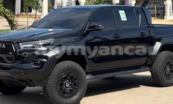 Buy Used Toyota Hilux White Car in Dawei in Tanintharyi Buy Used Toyota Hilux White Car in Dawei in Tanintharyi