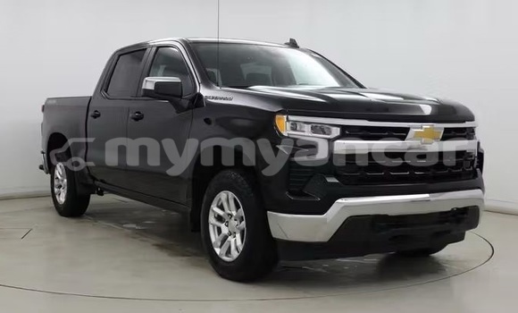 Buy Used Chevrolet Silverado Black Car in Dawei in Tanintharyi