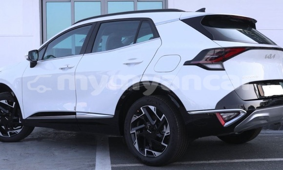 Buy Used Kia Sportage White Car in Dawei in Tanintharyi Buy Used Kia Sportage White Car in Dawei in Tanintharyi