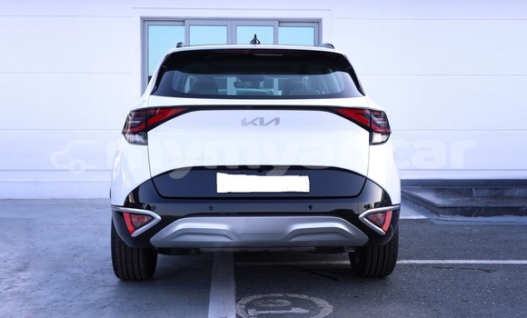 Buy Used Kia Sportage White Car in Dawei in Tanintharyi Buy Used Kia Sportage White Car in Dawei in Tanintharyi