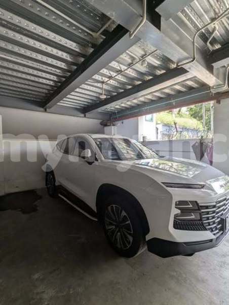 Big with watermark jeep cherokee ayeyarwady myanaung 5141