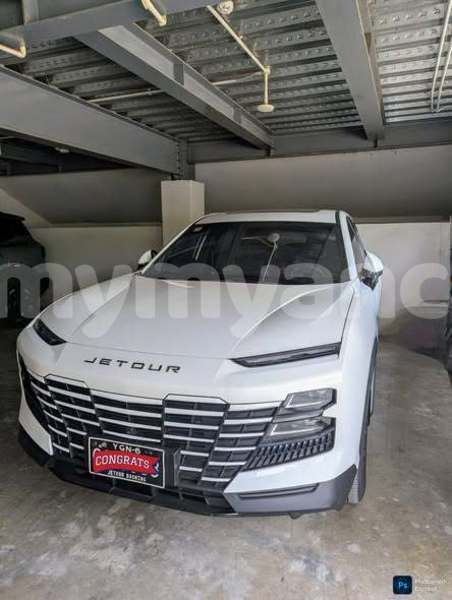 Big with watermark jeep cherokee ayeyarwady myanaung 5141