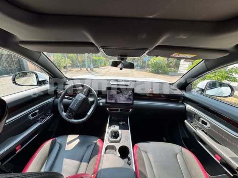 Big with watermark jeep cherokee ayeyarwady myanaung 5141