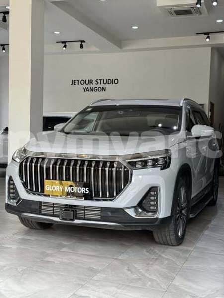 Big with watermark range rover evoque mandalay maymyo 5150