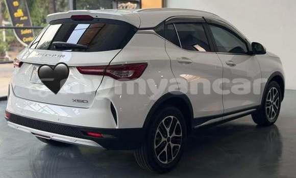 Buy Used Jeep Cherokee Other Car in Banmo in Kachin