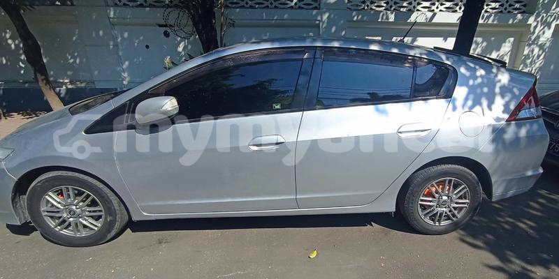 Big with watermark honda insight mon kyaikto 5157