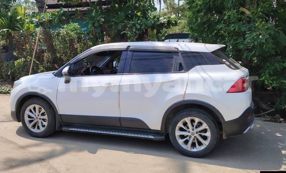 Buy Used Brilliance V5 White Car in Chauk in Magway Buy Used Brilliance V5 White Car in Chauk in Magway