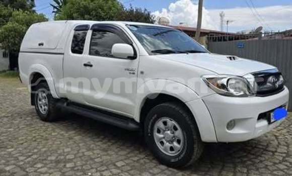 အသုံးပြုခံ့ Toyota Dyna Other ကား Dawei Tanintharyi အသုံးပြုခံ့ Toyota Dyna Other ကား Dawei Tanintharyi