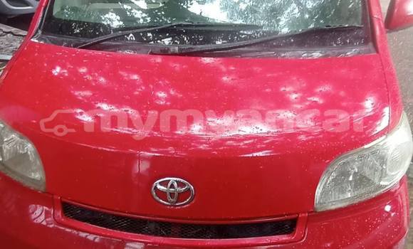 Buy Used Toyota Porte Red Car in Banmo in Kachin