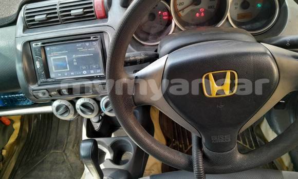 Buy Used Honda FIT White Car in Akyab in Rakhine Buy Used Honda FIT White Car in Akyab in Rakhine