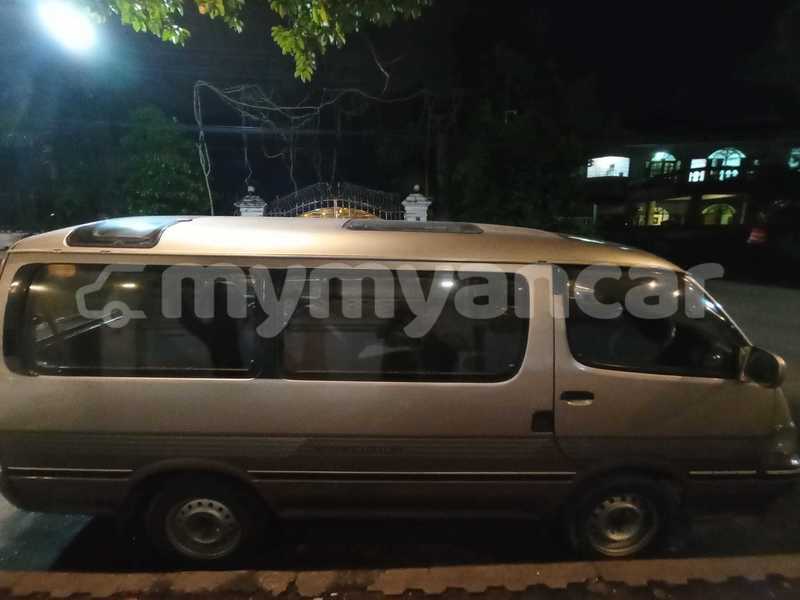 Big with watermark toyota hiace rakhine akyab 5195