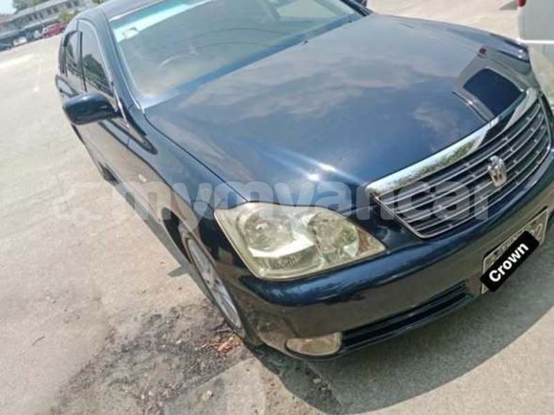 Big with watermark toyota crown rakhine arakan 5198