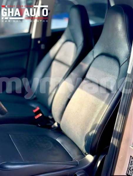 Big with watermark toyota crown tanintharyi dawei 5204