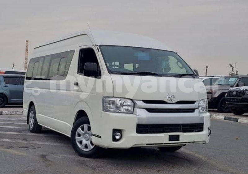 Big with watermark toyota hiace kachin banmo 5224