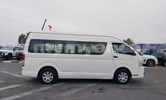 Acheter Occasion Voiture Toyota Hiace Blanc à Banmo, #<Region:0x000000000b1c4b88> Acheter Occasion Voiture Toyota Hiace Blanc à Banmo, #<Region:0x000000000b1c4b88>