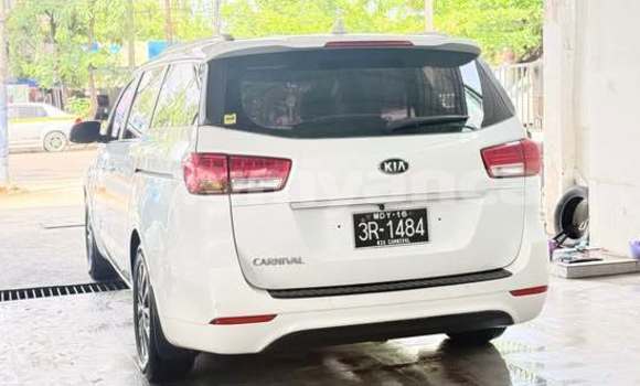 အသုံးပြုခံ့ Kia Carnival Other ကား Mandalay Mandalay အသုံးပြုခံ့ Kia Carnival Other ကား Mandalay Mandalay