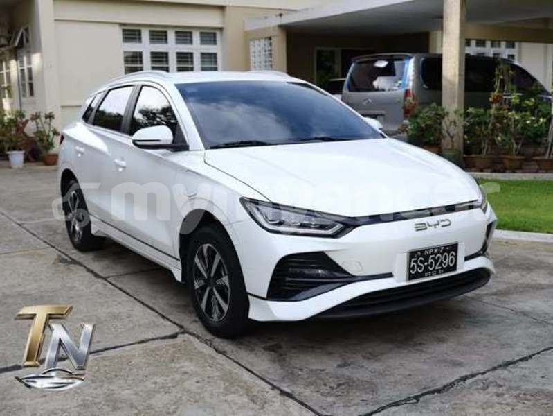 Big with watermark byd e6 mon martaban 5250