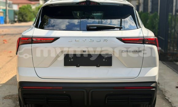 Buy Used Baltijas Dzips BD-1322 White Car in Bogale in Ayeyarwady Buy Used Baltijas Dzips BD-1322 White Car in Bogale in Ayeyarwady