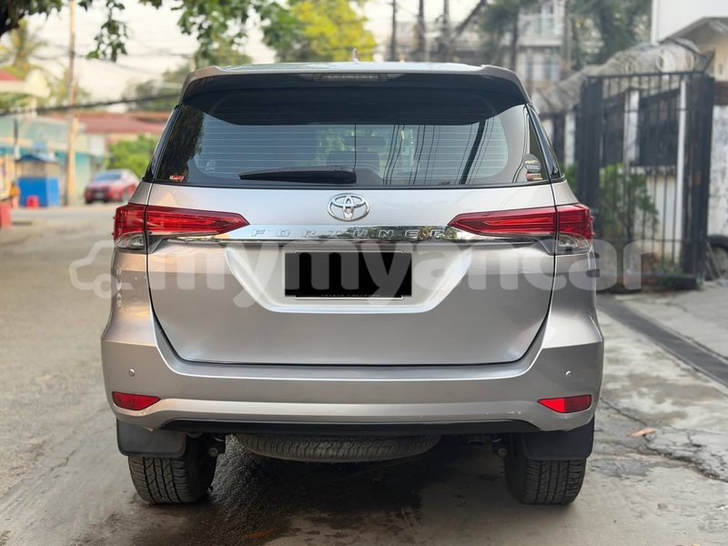Big with watermark toyota fortuner bago bago 5257