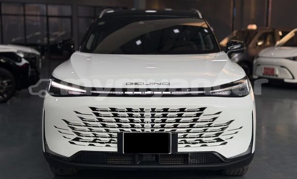 Buy Used Bilenkin Vintage White Car in Bago in Bago
