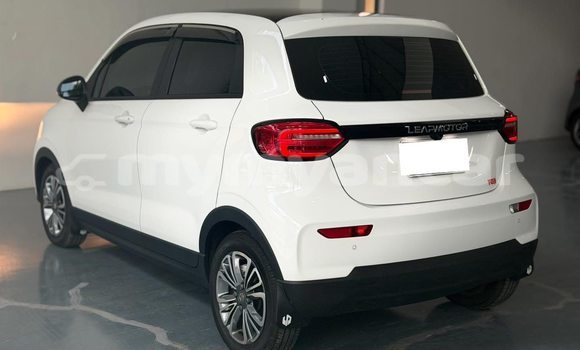 Buy Used Bentley Bentayga White Car in Banmo in Kachin Buy Used Bentley Bentayga White Car in Banmo in Kachin