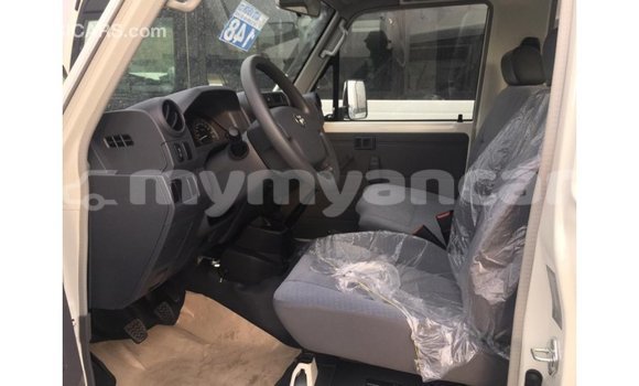 Buy Import Toyota Land Cruiser White Car in Import - Dubai in Ayeyarwady Buy Import Toyota Land Cruiser White Car in Import - Dubai in Ayeyarwady
