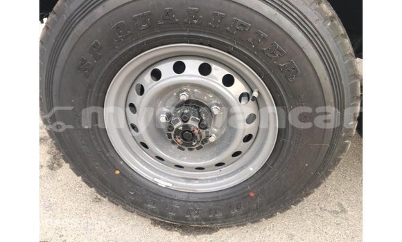 Buy Import Toyota Land Cruiser White Car in Import - Dubai in Ayeyarwady Buy Import Toyota Land Cruiser White Car in Import - Dubai in Ayeyarwady