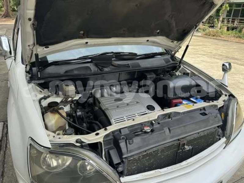 Big with watermark toyota harrier kachin myitkyina 5294