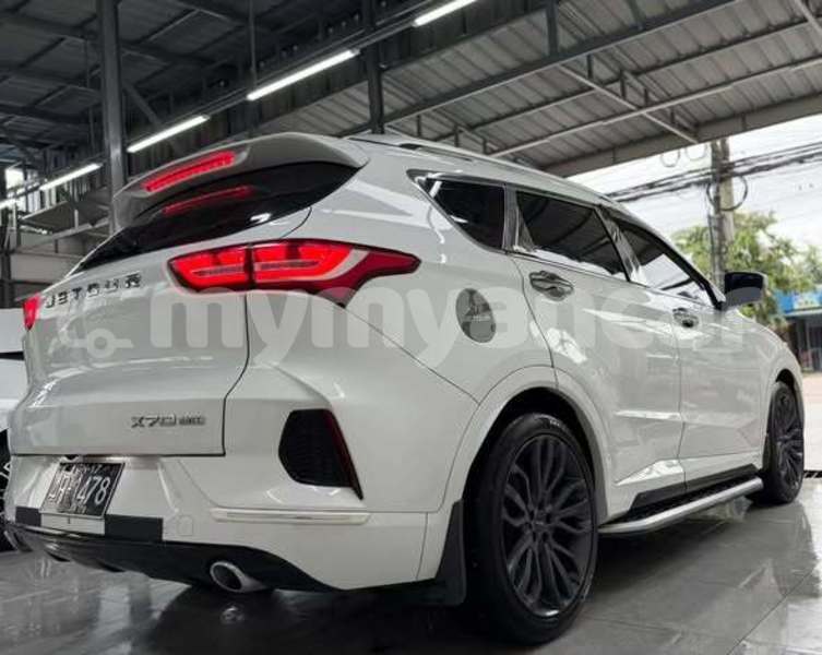Big with watermark jeep cherokee yangon yangon 5302
