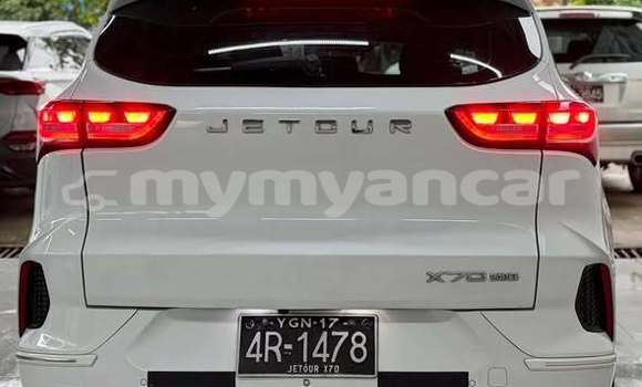အသုံးပြုခံ့ Jeep Cherokee Other ကား Yangon Yangon အသုံးပြုခံ့ Jeep Cherokee Other ကား Yangon Yangon
