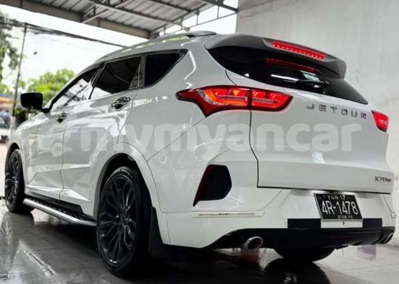 Big with watermark jeep cherokee yangon yangon 5302